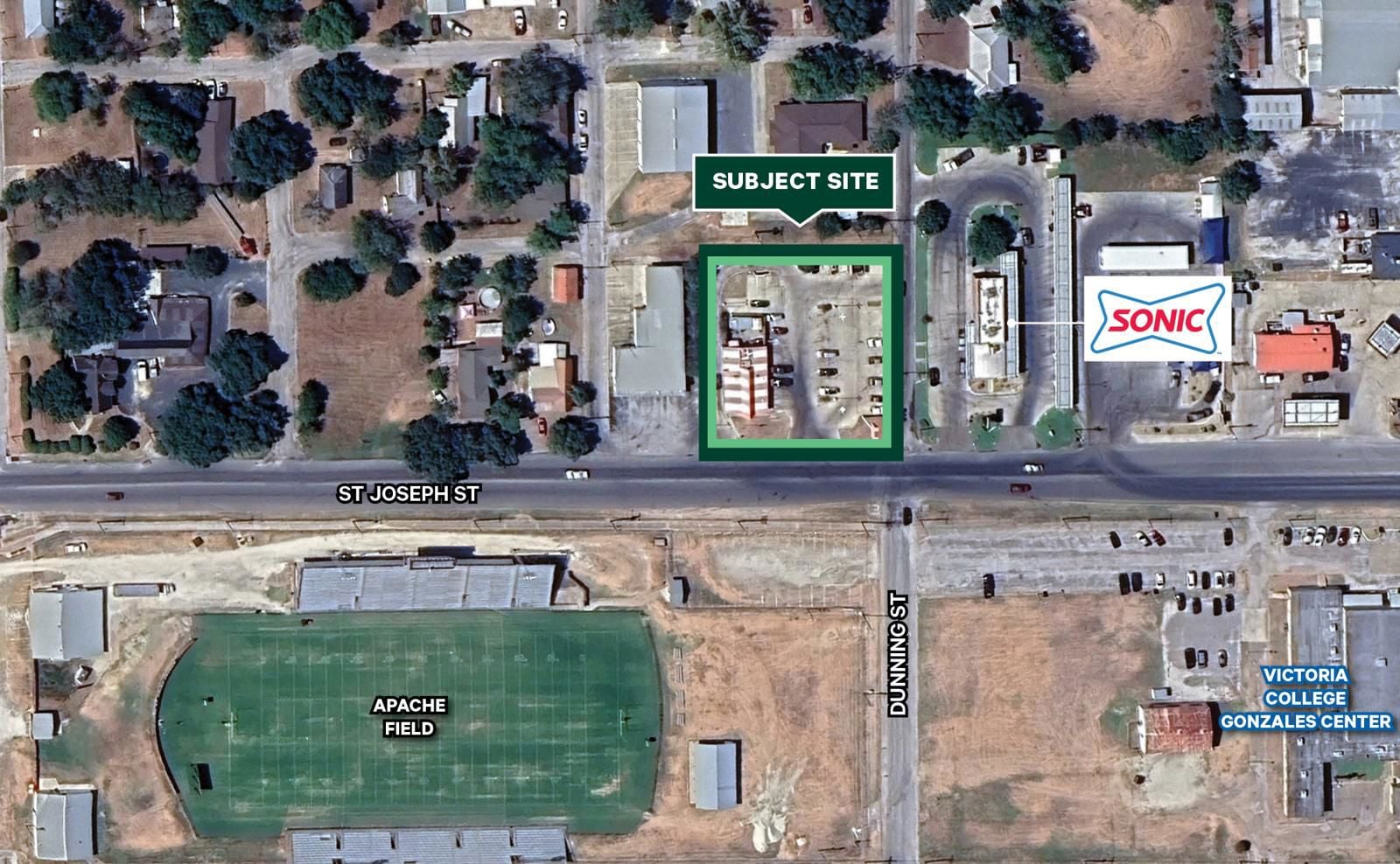 1709 N St Joseph St Gonzales TX_converted-1