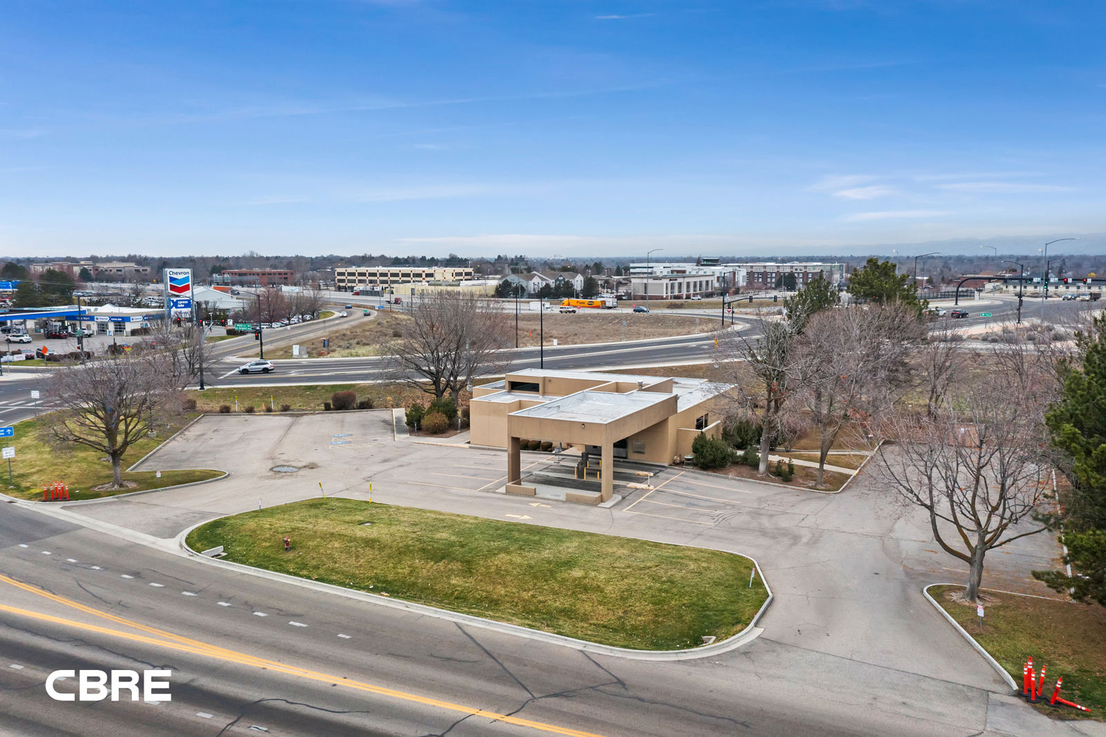 3-2730 W Airport Way_003