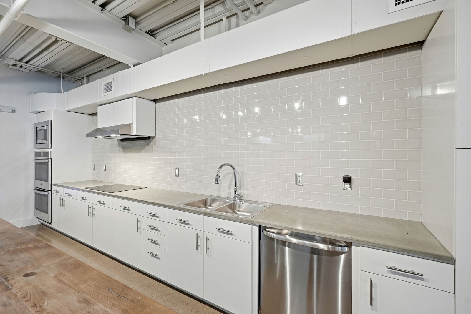 Haxton District 224 Southeast 2nd Street, Suite 200 - Image 6