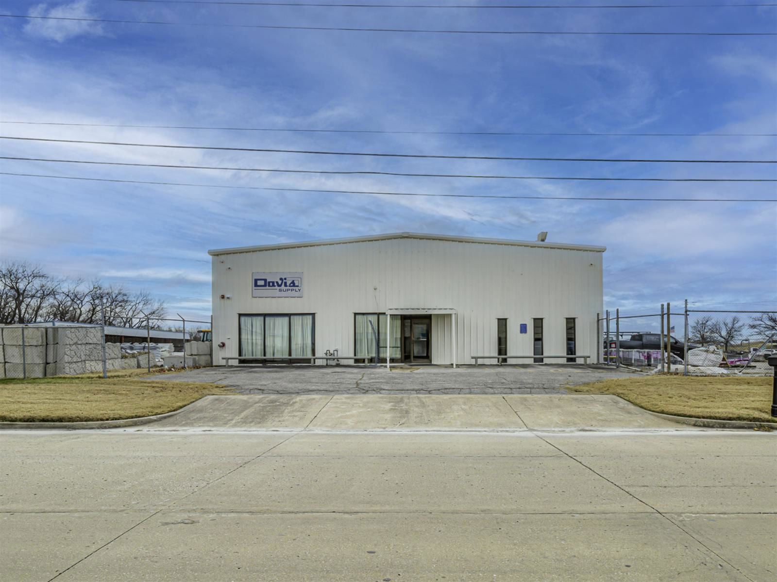 10902 East Independence Street-2-2-2