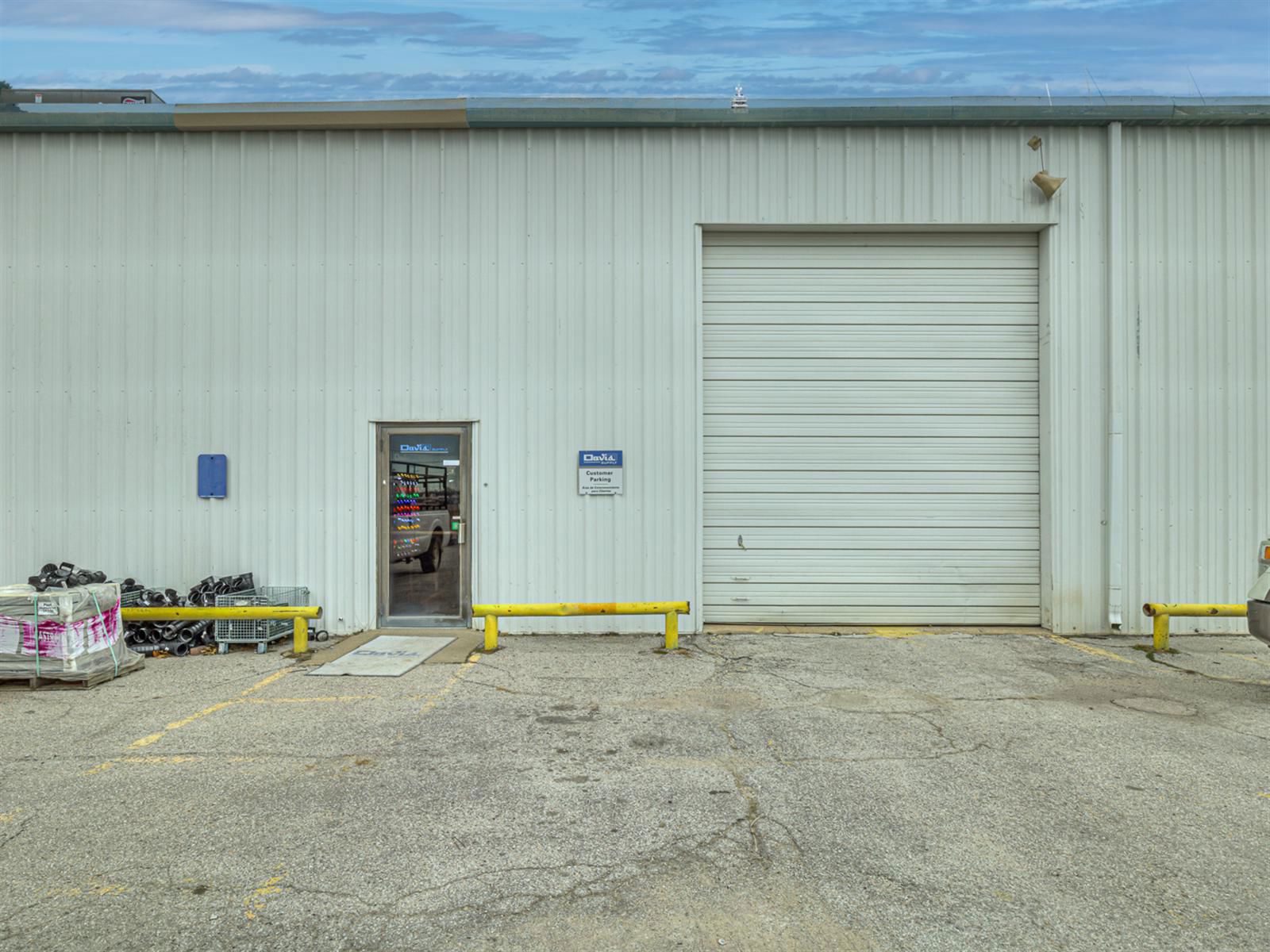 10902 East Independence Street-9-2