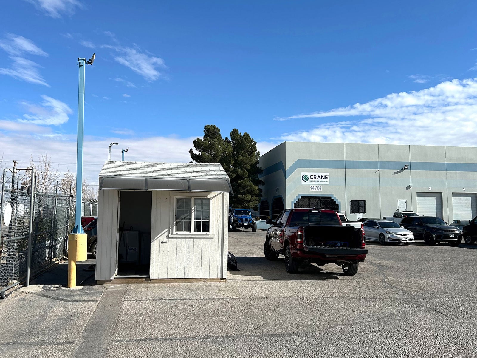 14701 Gateway Blvd W - Guard House