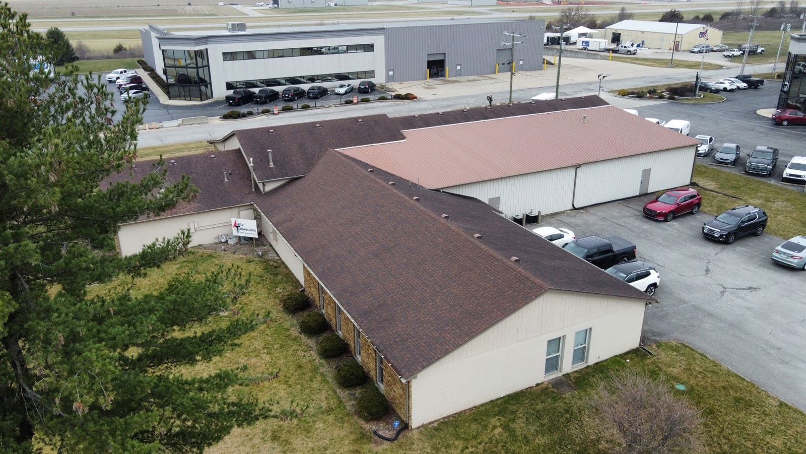 926 Sayre Drive - Image 3