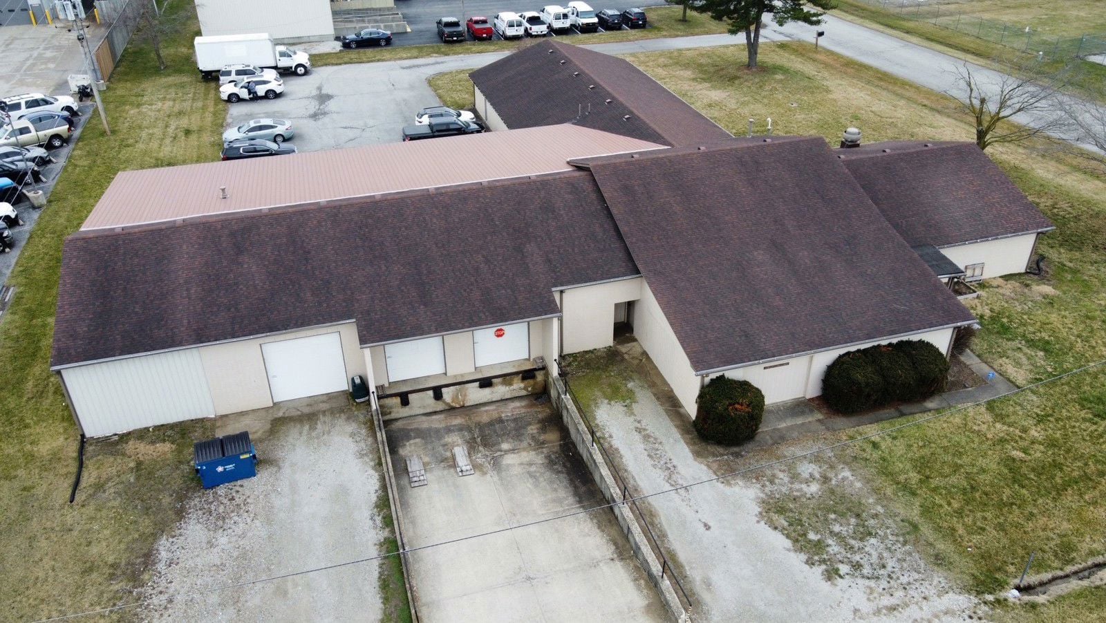 926 Sayre Drive - Image 2