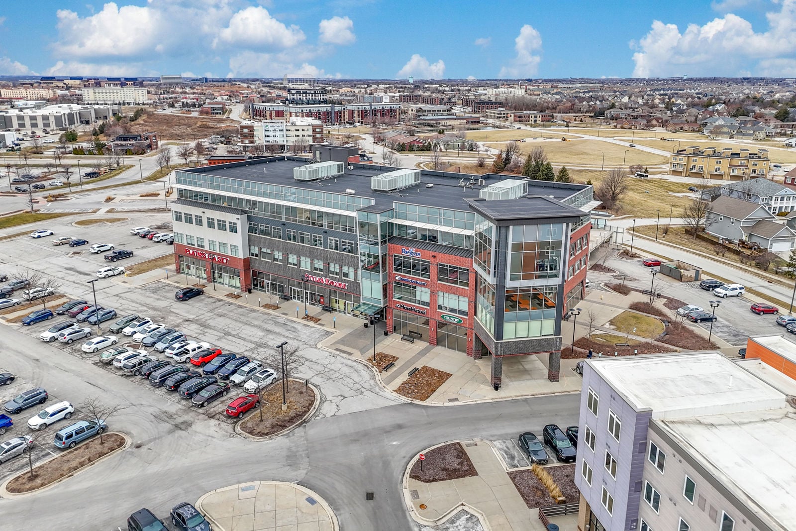Promenade at West Glen