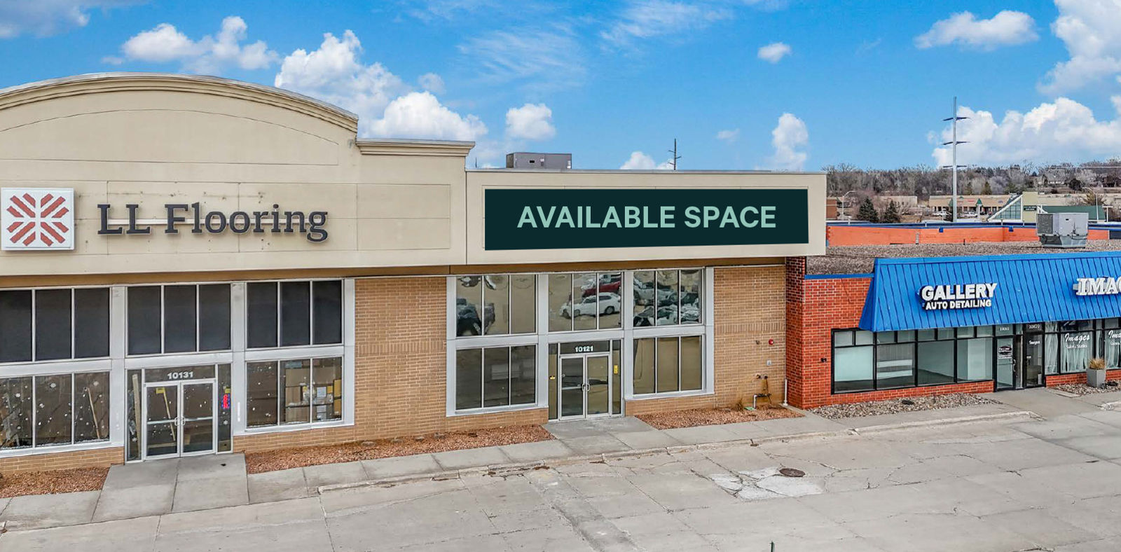 10121 Hickman Road-1