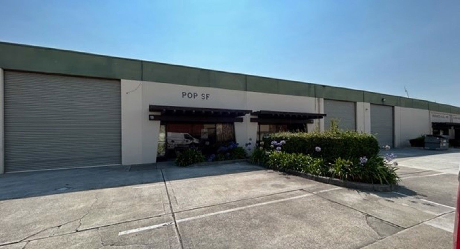 390 Swift Ave, Units 18-19, SSF