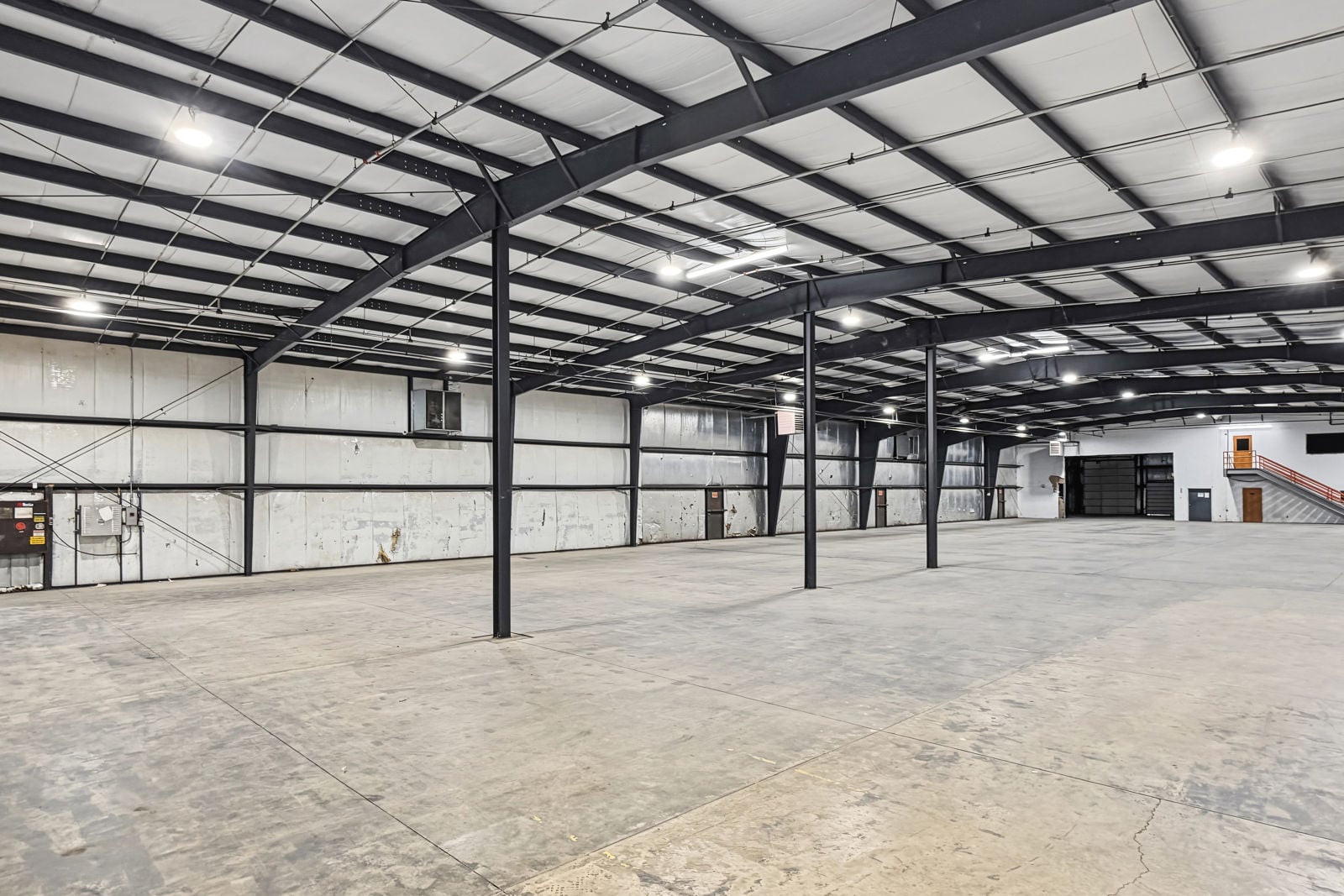 2150 Milton Avenue - Image 6