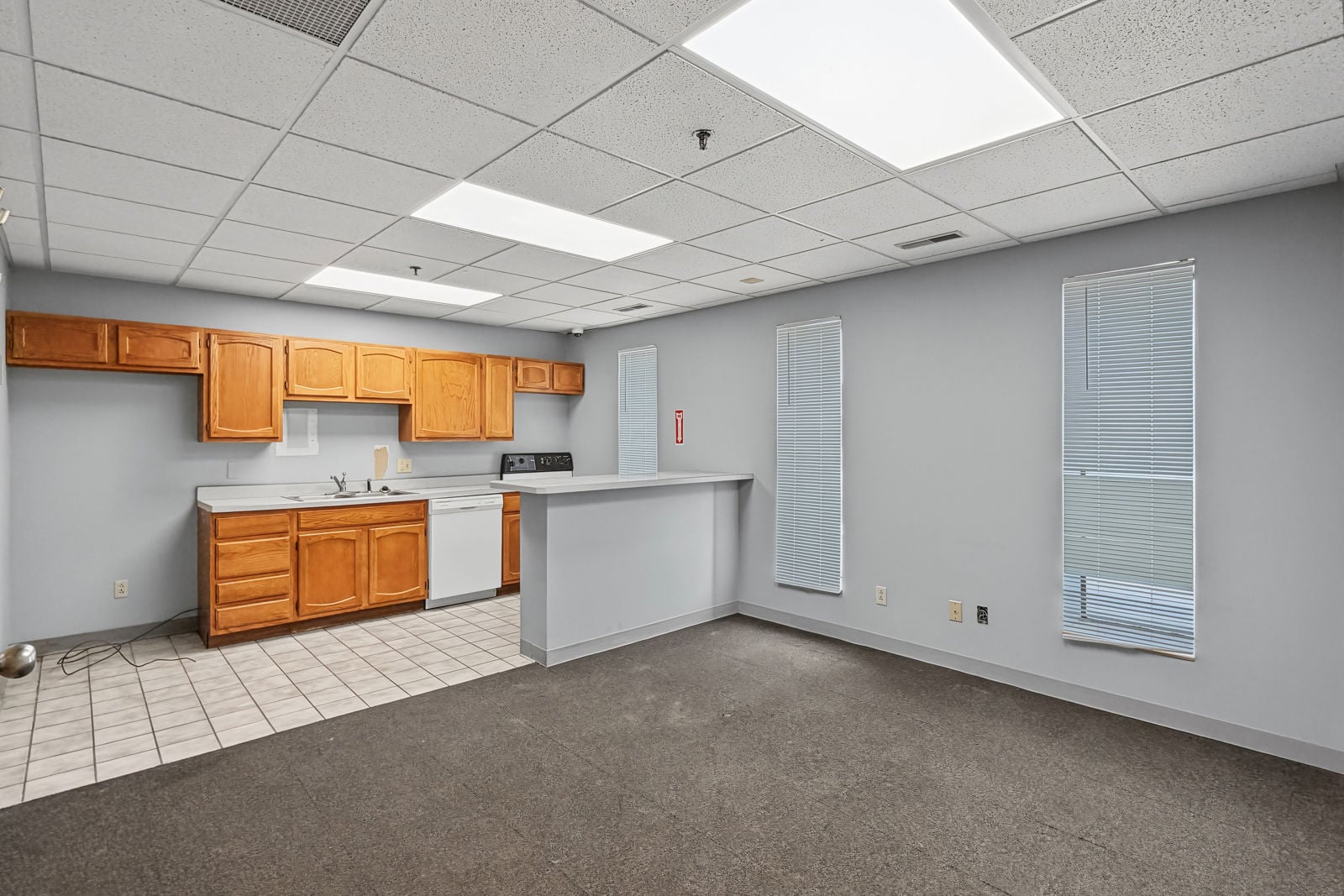 2150 Milton Avenue - Image 13