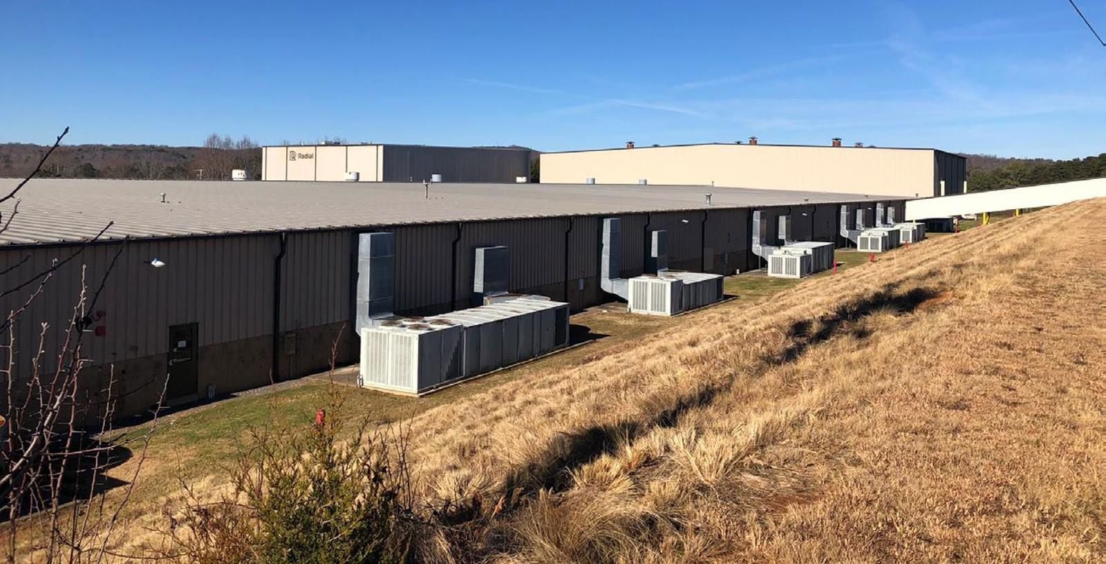 229 Hollie Drive Brochure_Page_2_Image_0002