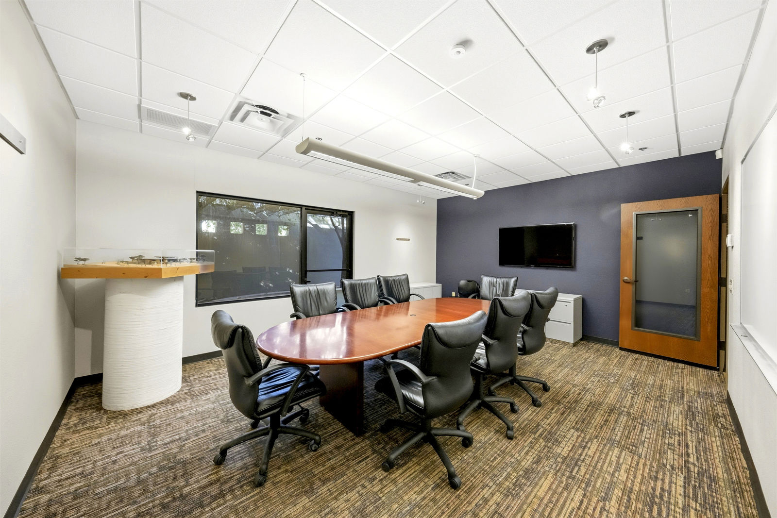 1425 N Mondel Dr_52.JPG