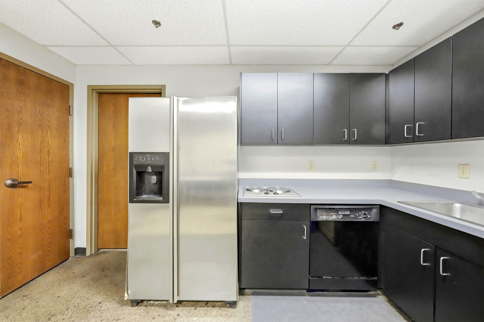 1425 N Mondel Dr_72.JPG