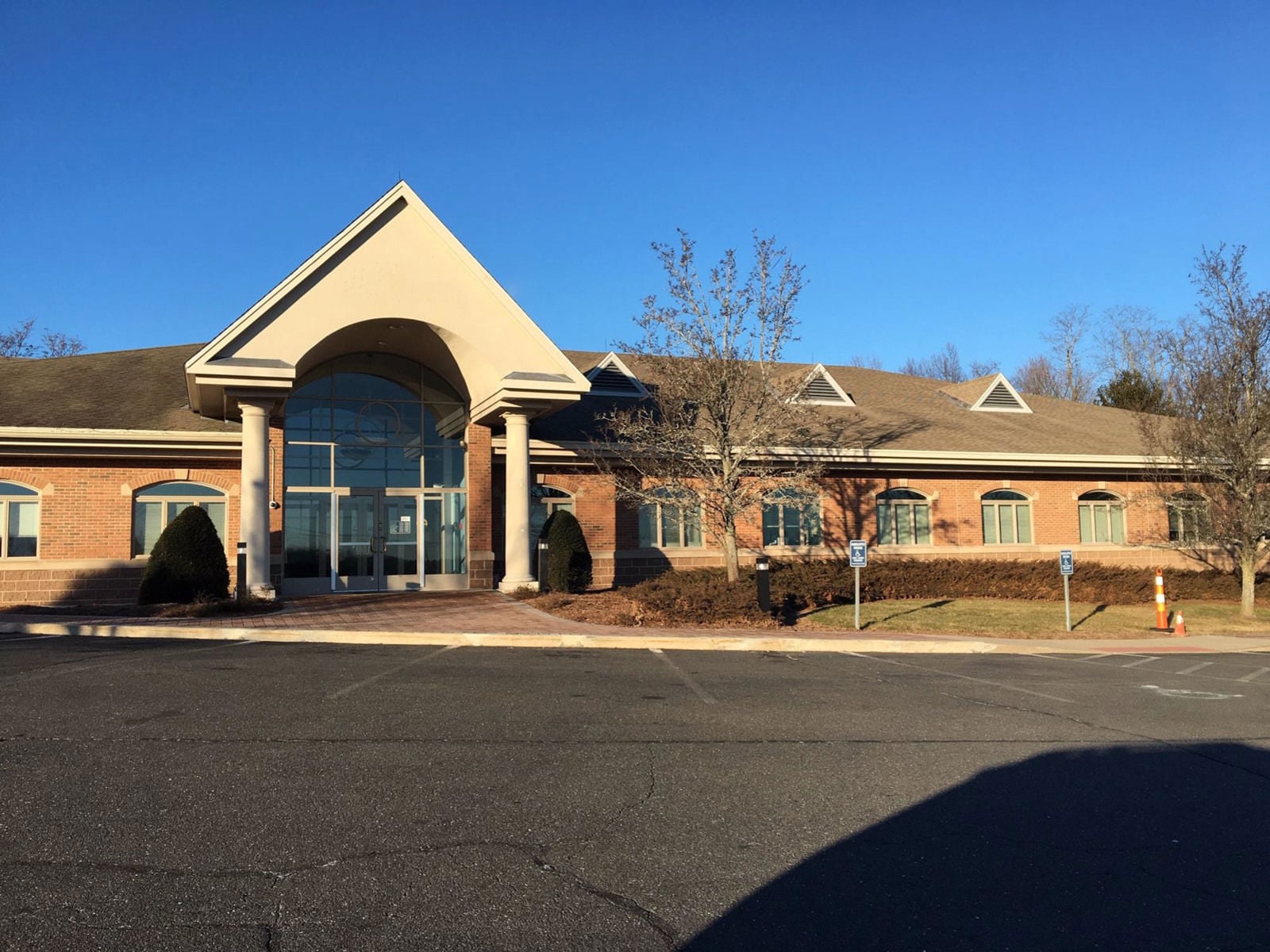 521 Cromwell Avenue_pic 1