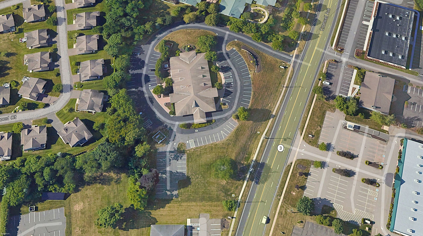 521 & 531 Cromwell Avenue_Aerial