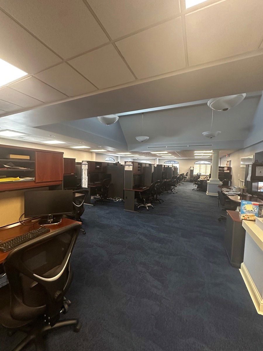 521 Cromwell Avenue_interior pic 2