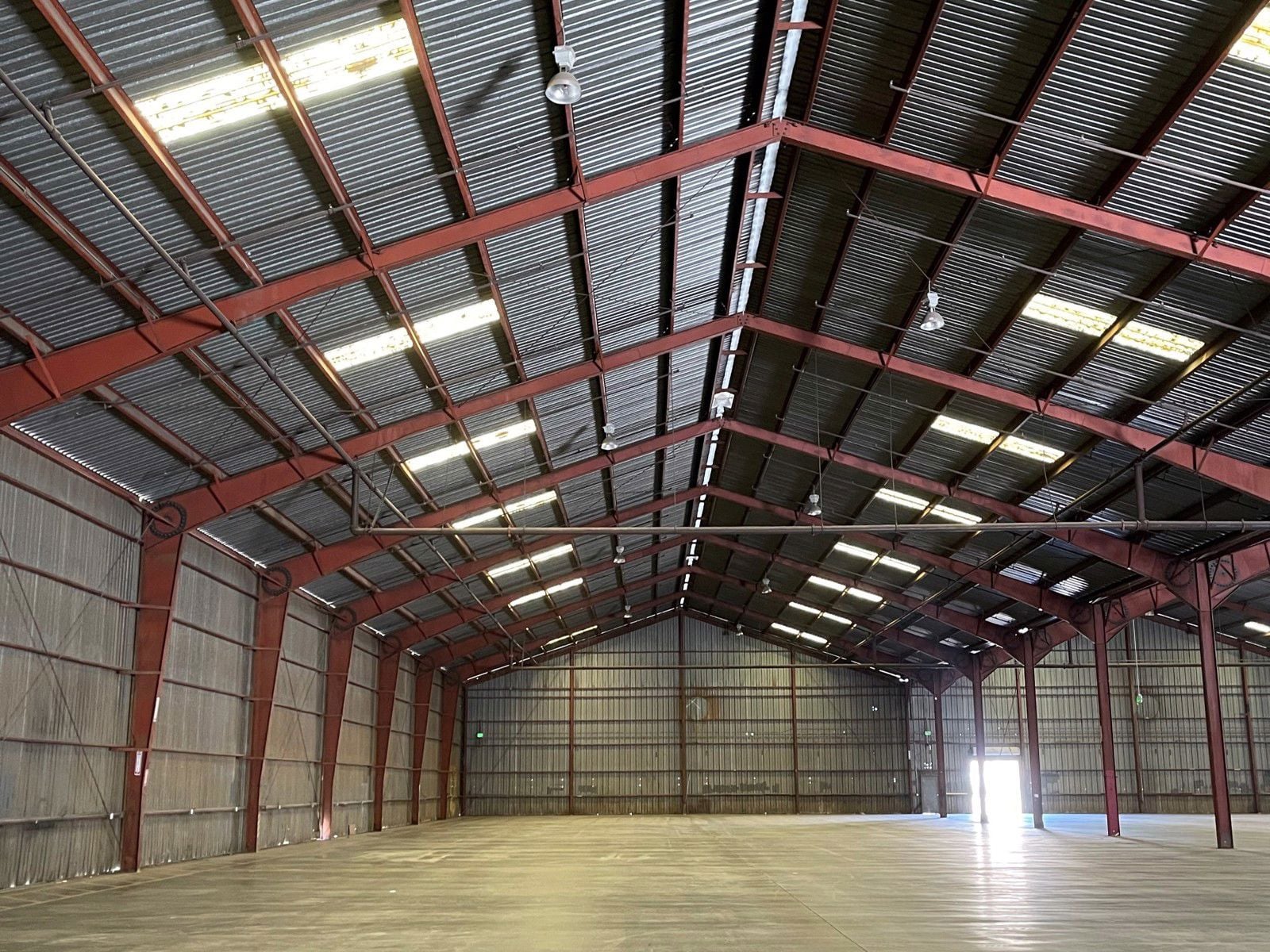 Bldg 1 - Interior Photo 2