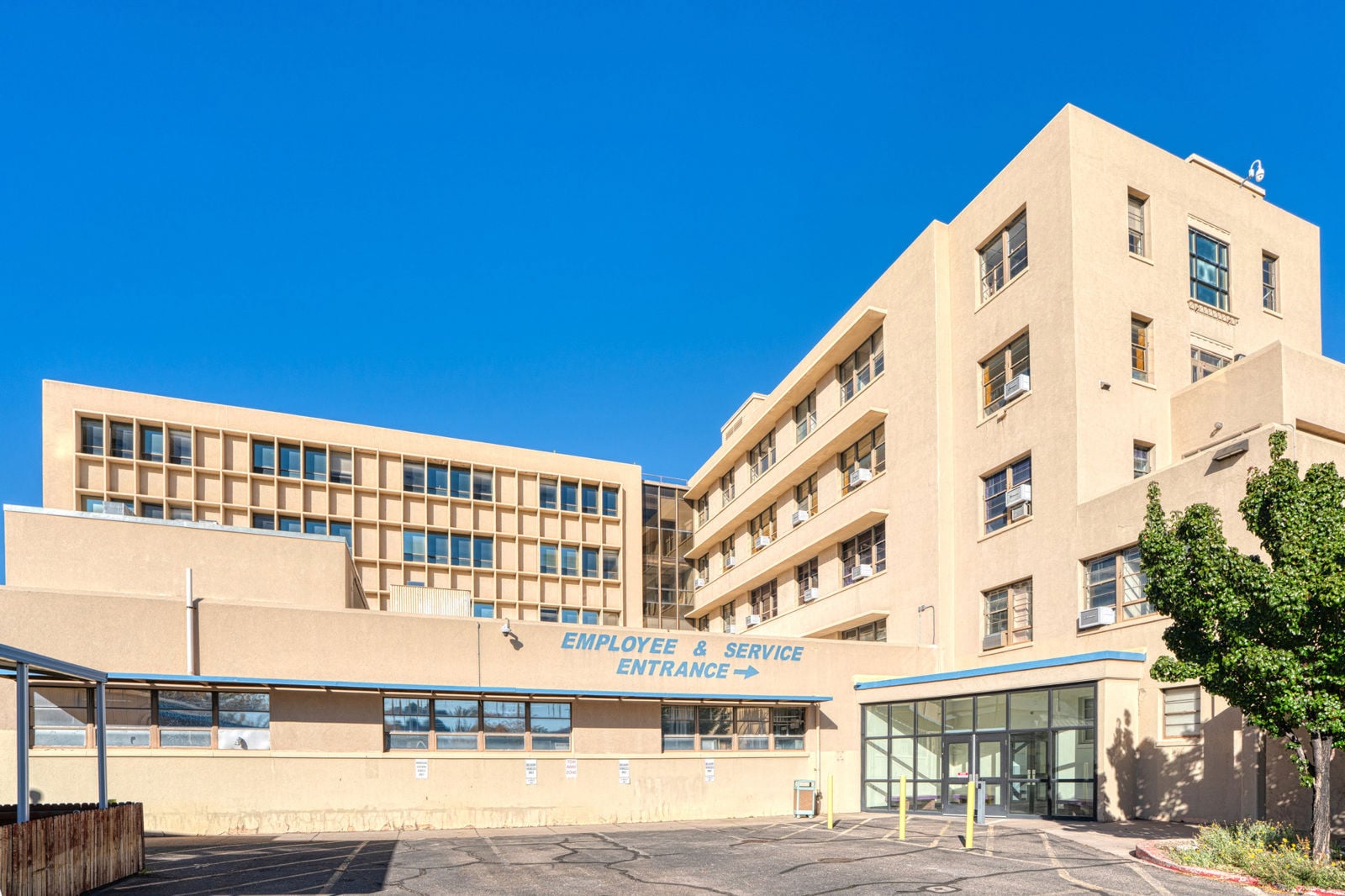 DSC05438_AuroraHDR-edit