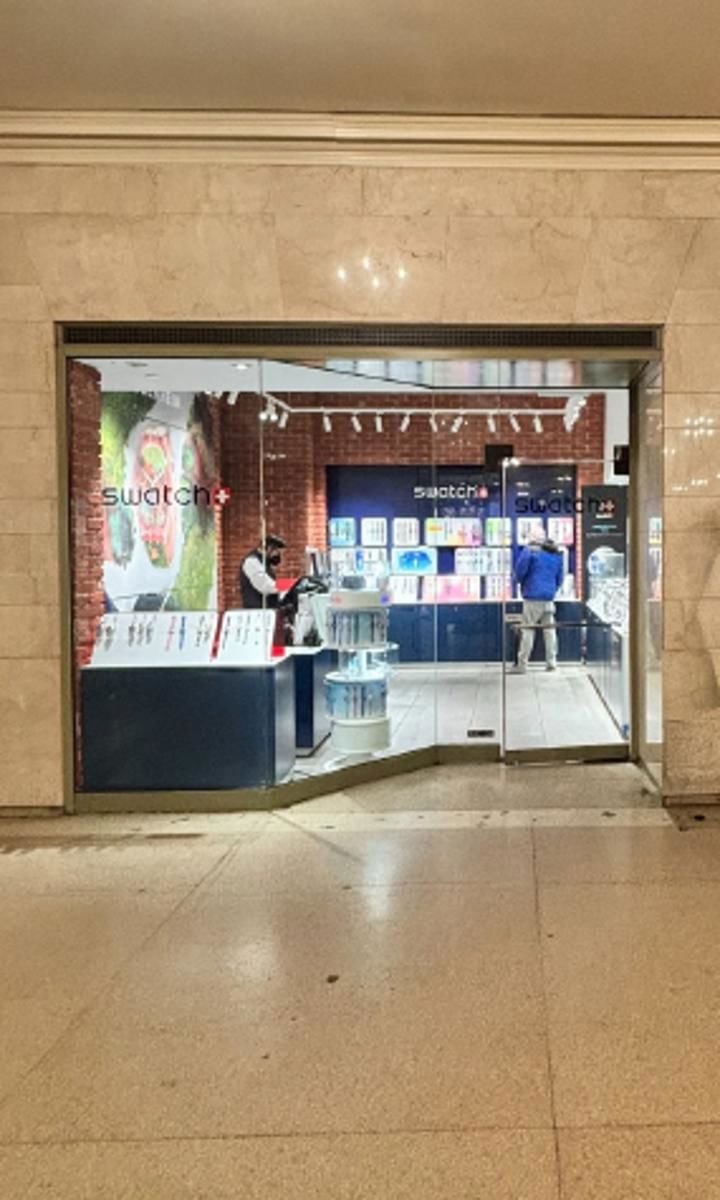 Swatch storefront