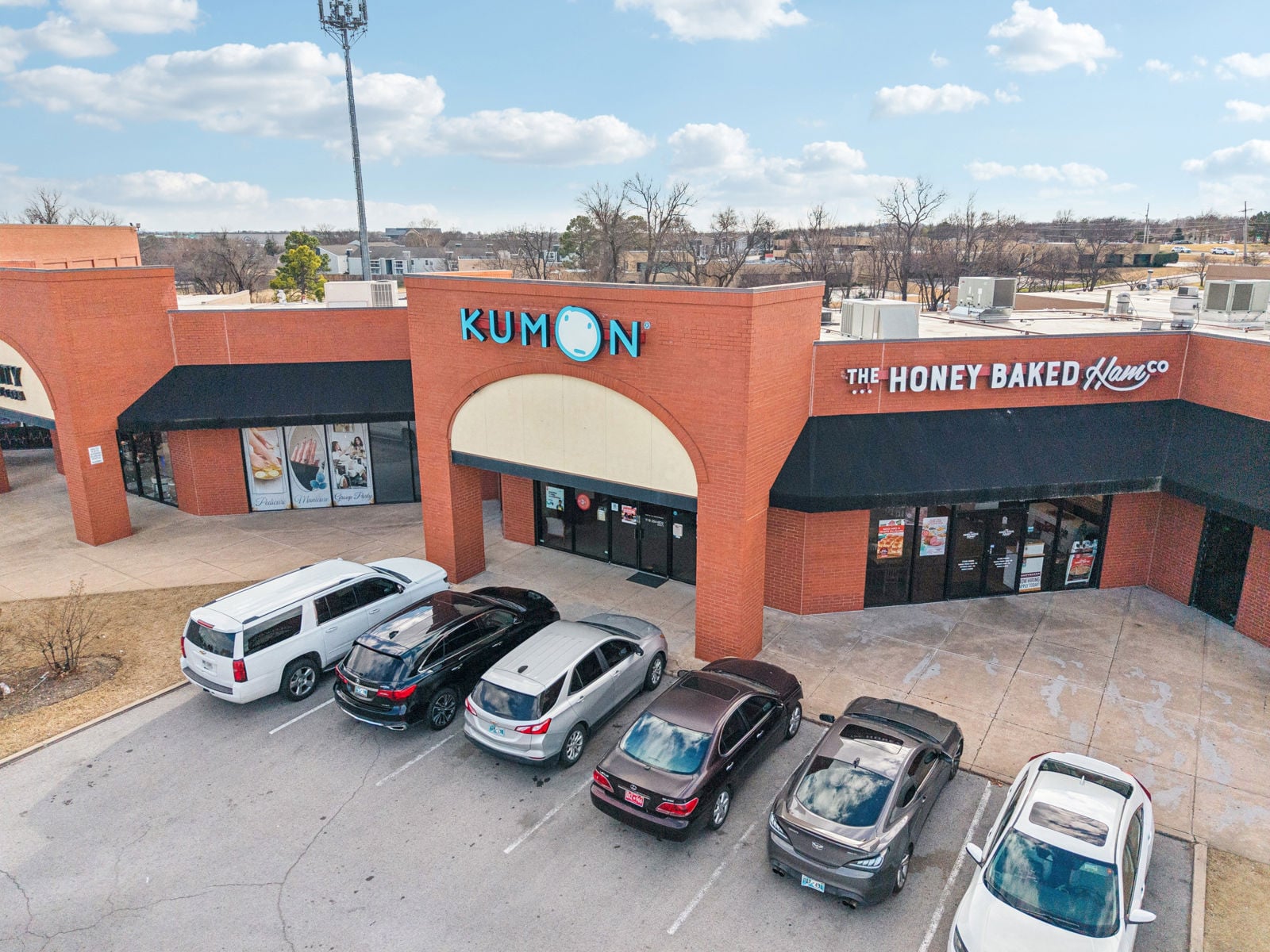 10-8228 E 61st St-145