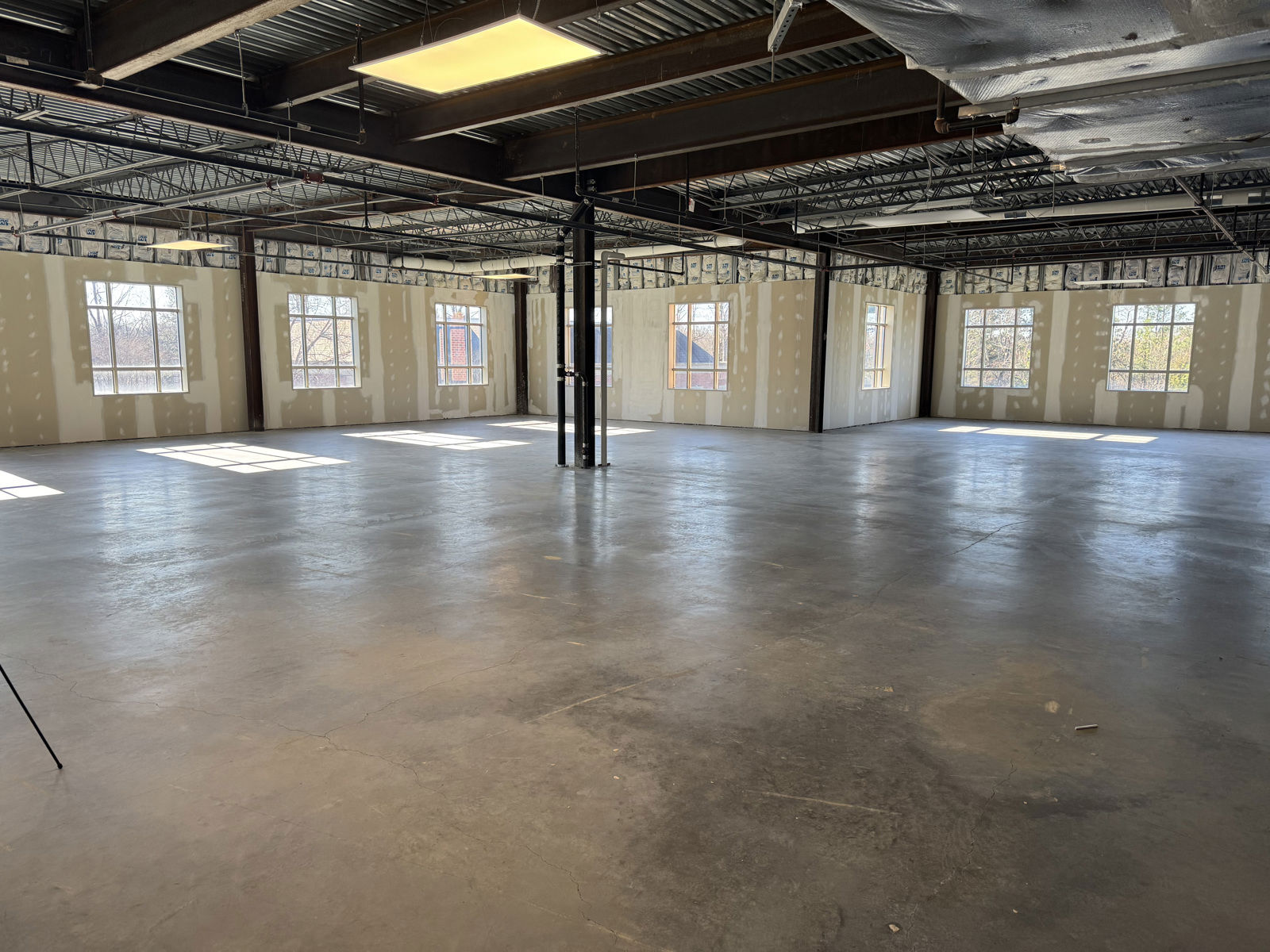 Suite 205 - Shell Space