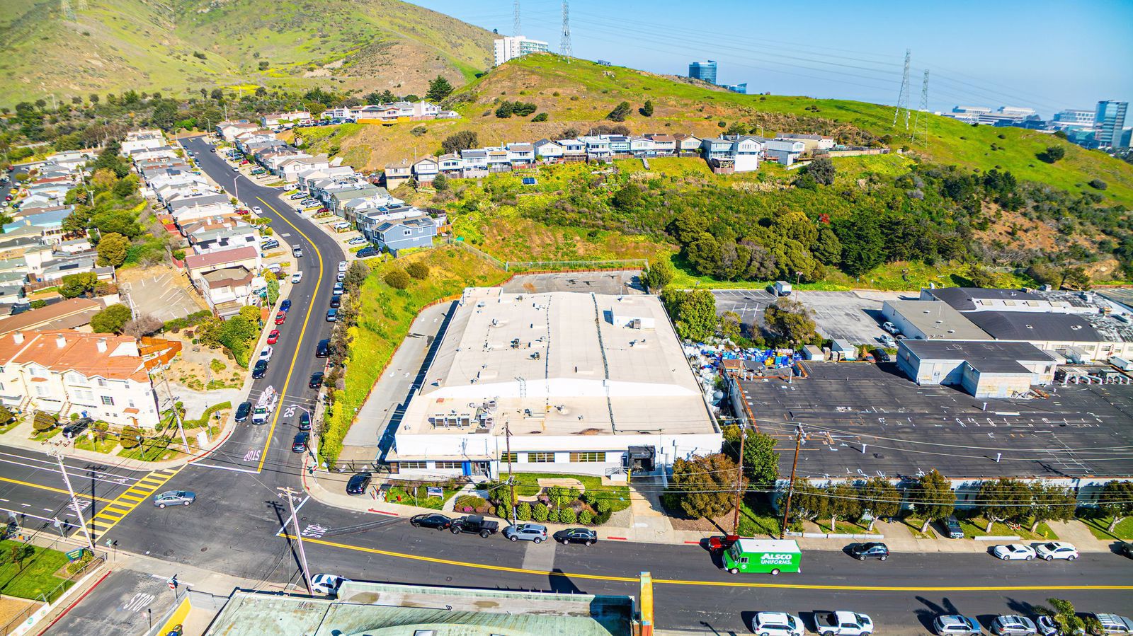 250 Hillside Blvd, SSF