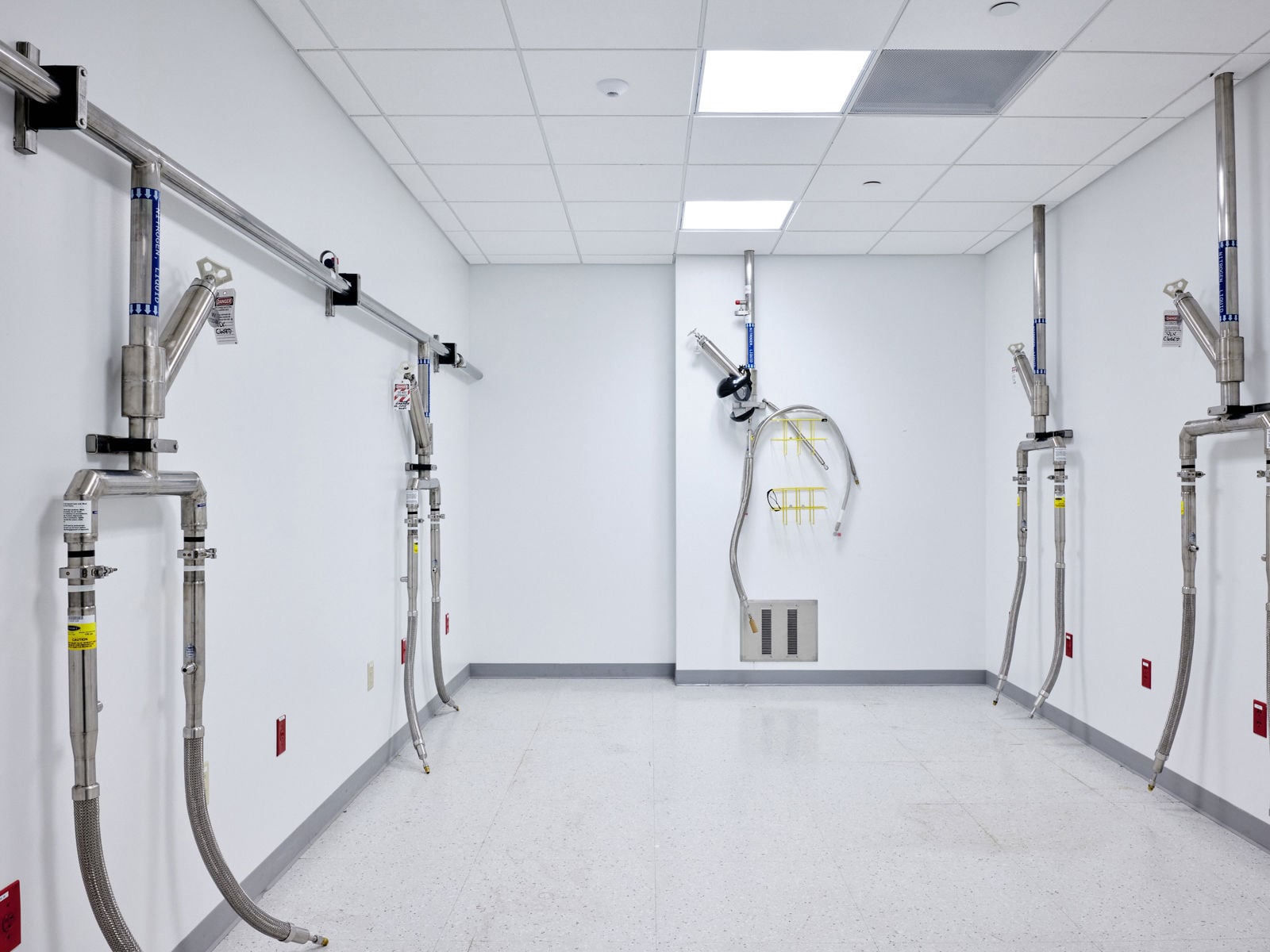 URP 535_Cell Storage B w LN2