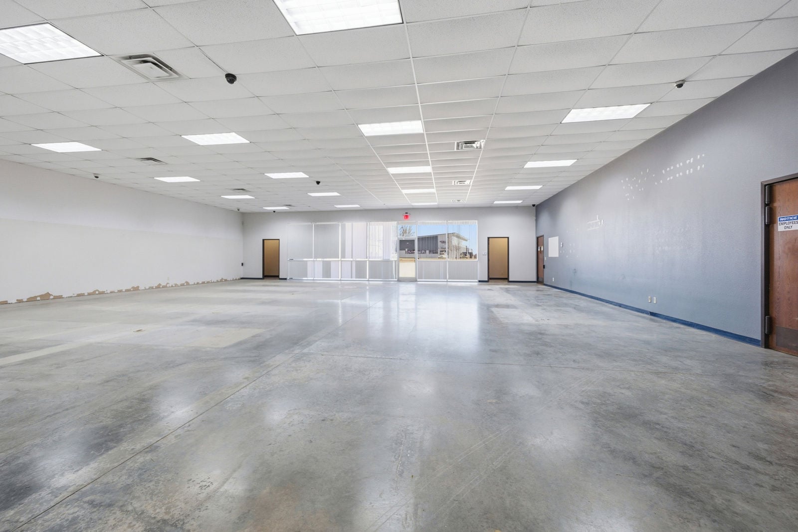 25-508_3217%20Cooke%20Way