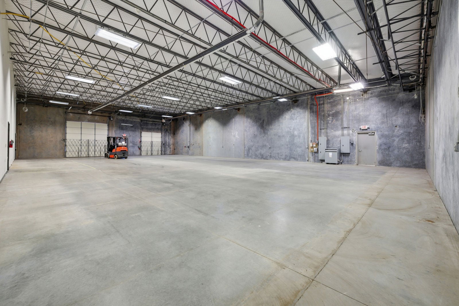 19-563_3217%20Cooke%20Way