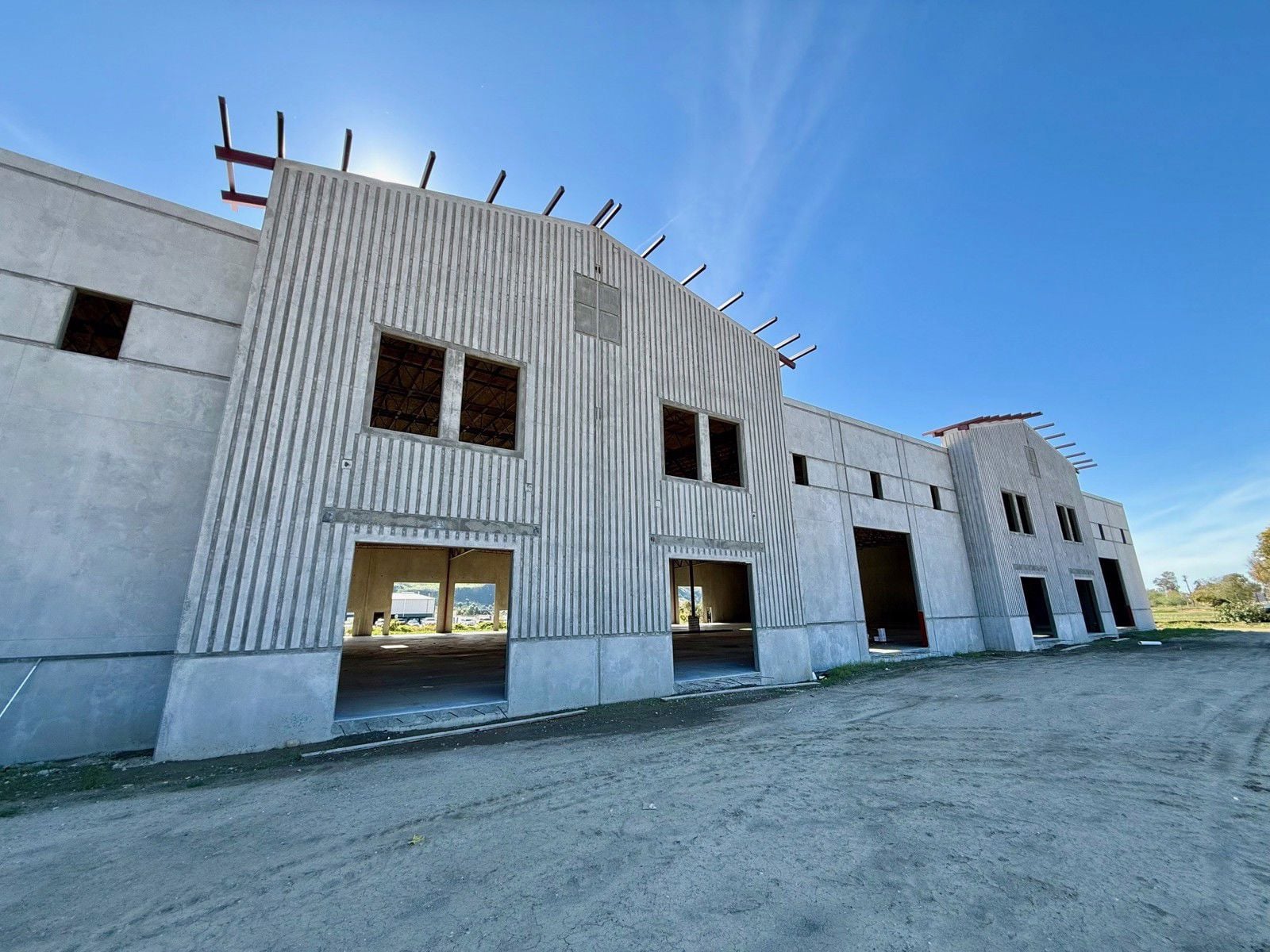 Exterior 18