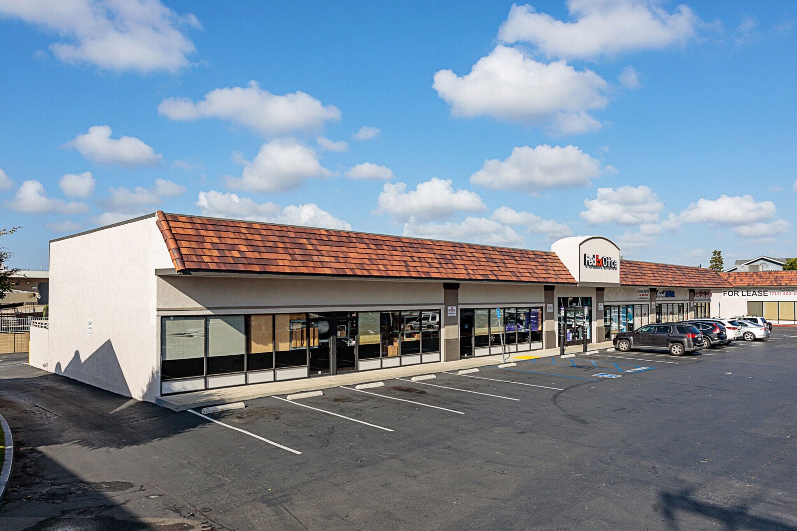 15951 Goldenwest St (2)-2