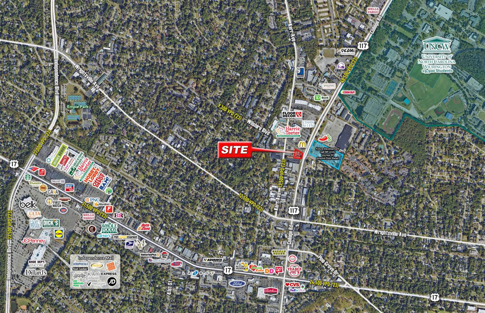 Wilmington, NC - Wilshire Blvd & College Rd - Wide