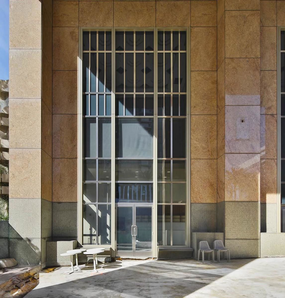 1999 Avenue of the Stars BRO 2