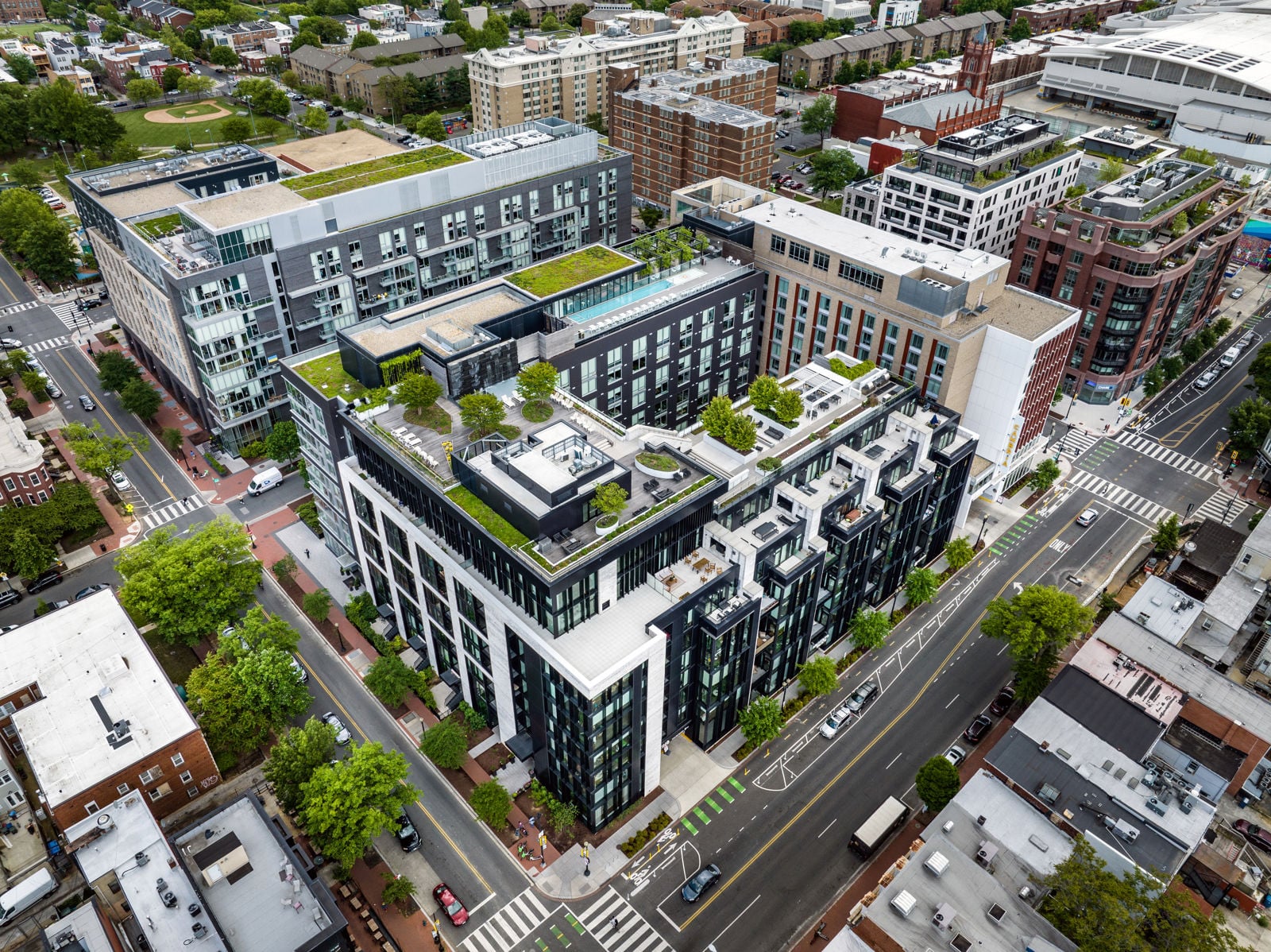 CMO_Ext_880PRooftop_DavidMadison_June2023