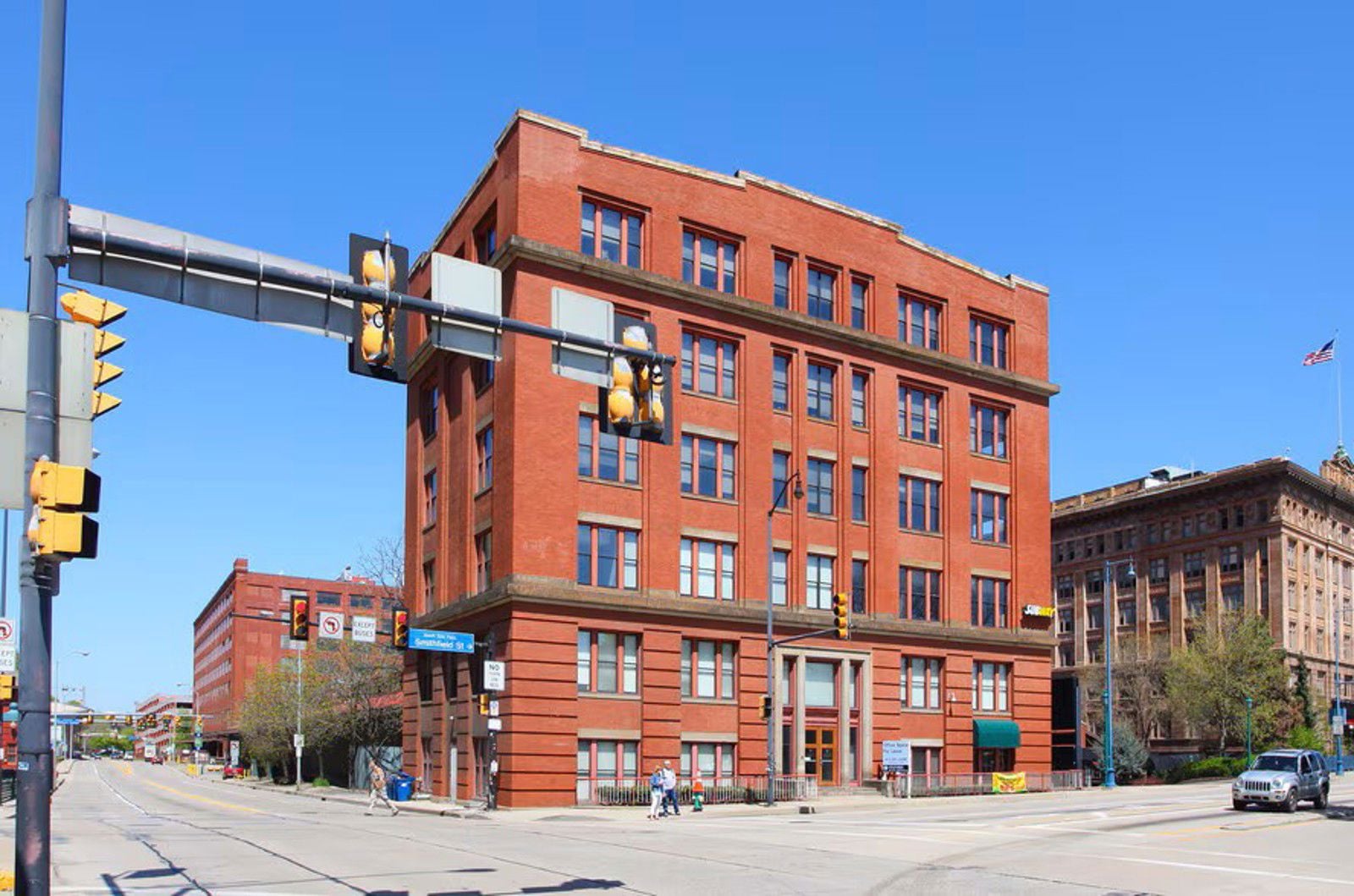 101-W-Station-Square-Dr-Pittsburgh-PA-Primary-Photo-1-Large