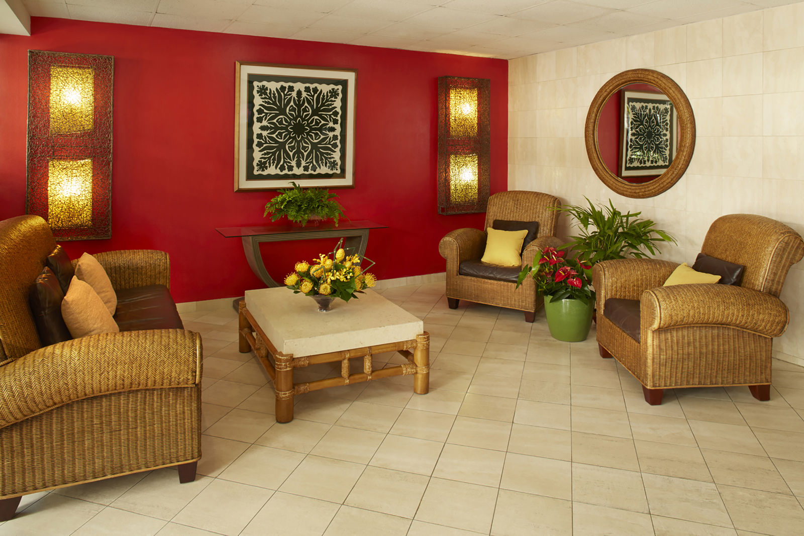 Ewa_Hotel_Waikiki_Lobby