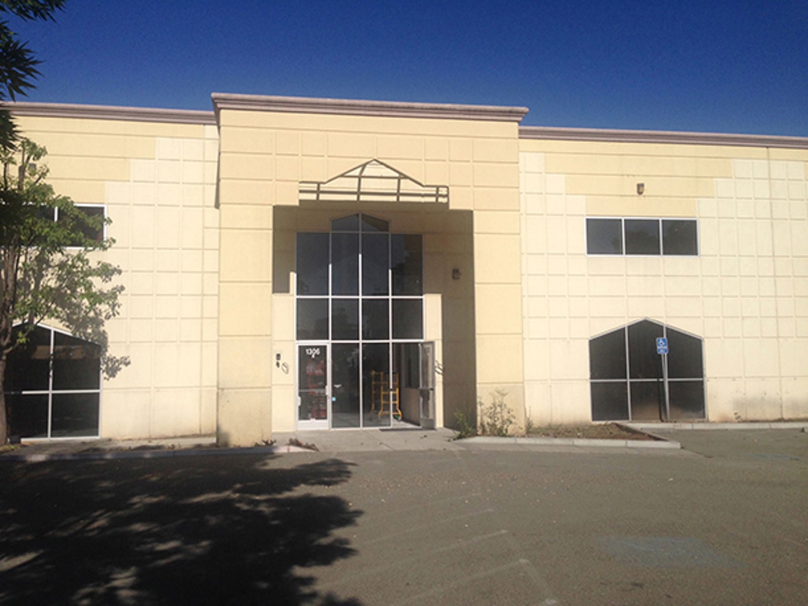 1306 StealthSt_CLCover