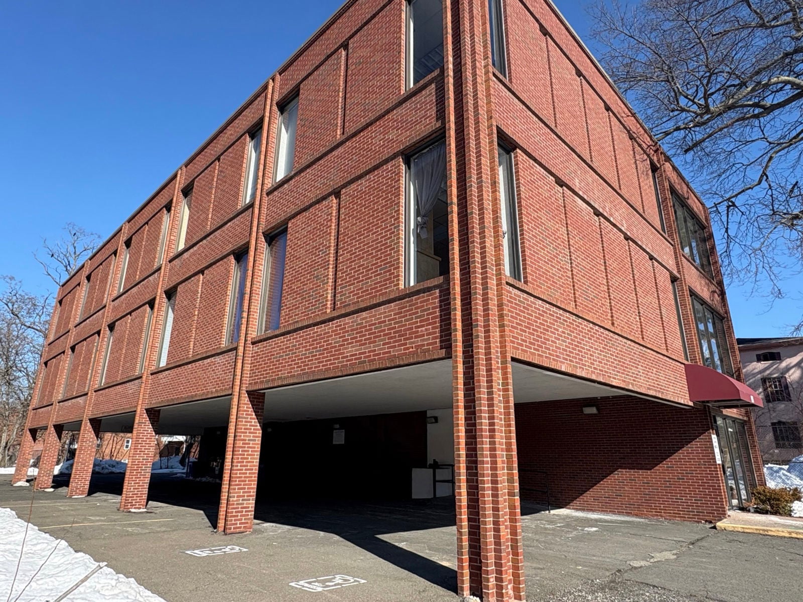 896 Asylum Avenue 896 Asylum Avenue - Image 7