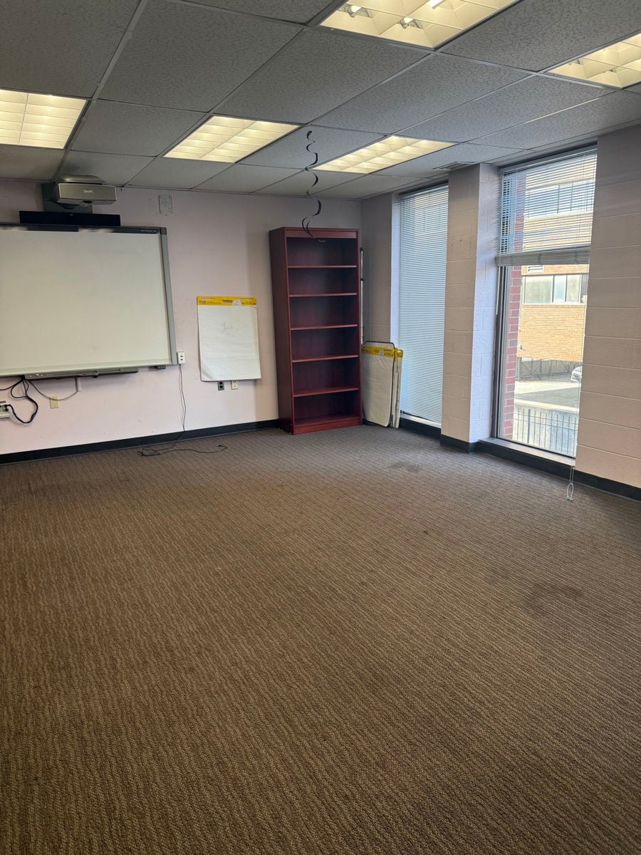 896 Asylum Avenue 896 Asylum Avenue - Image 6