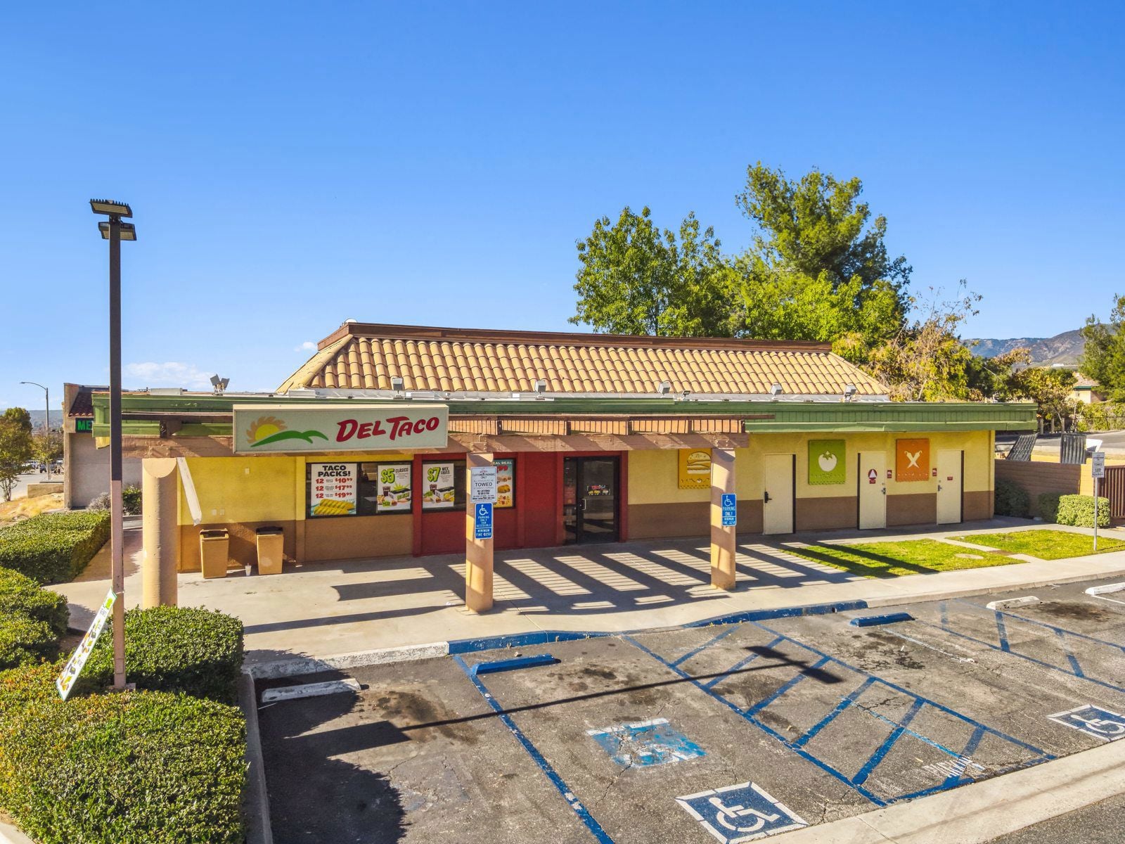 Del Taco Highland-CA