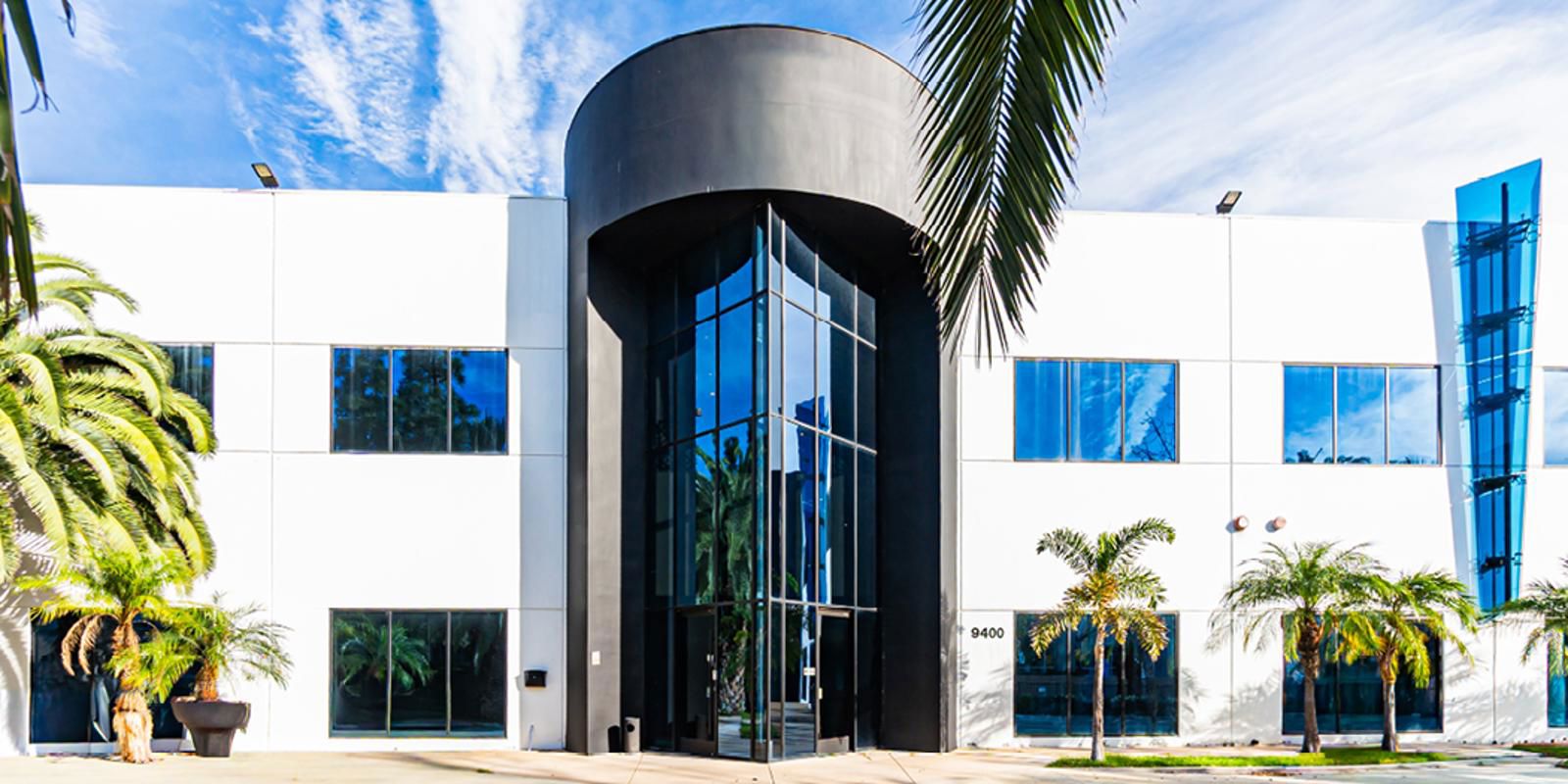 AIR_9400 Penfield Ave-Chatsworth_Image