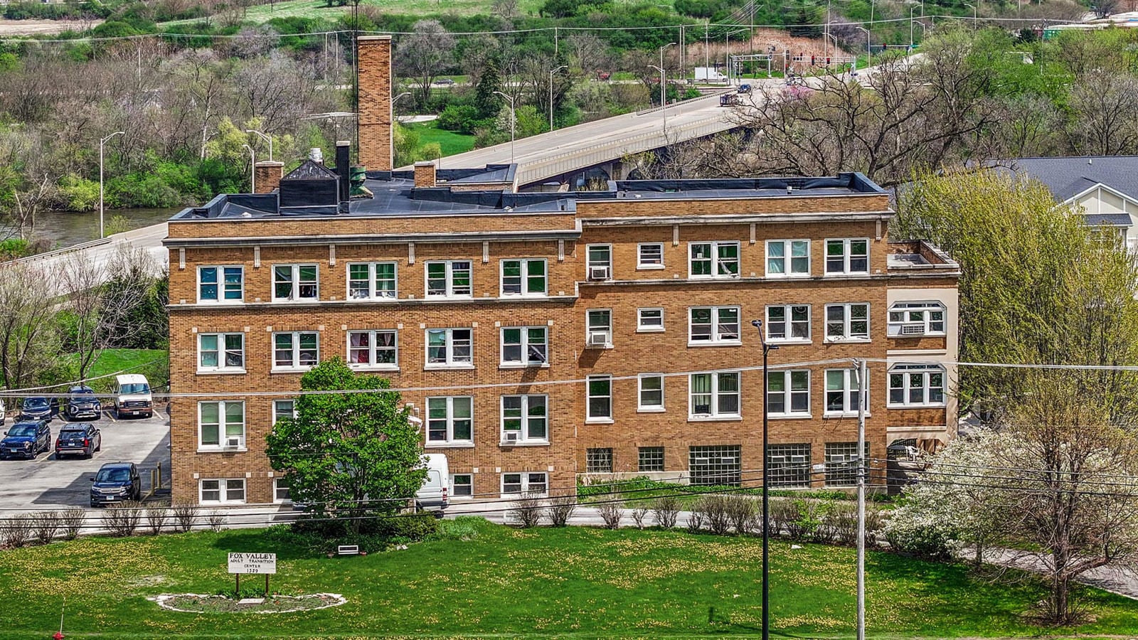 1329 N Lake Street, Aurora, IL (1)
