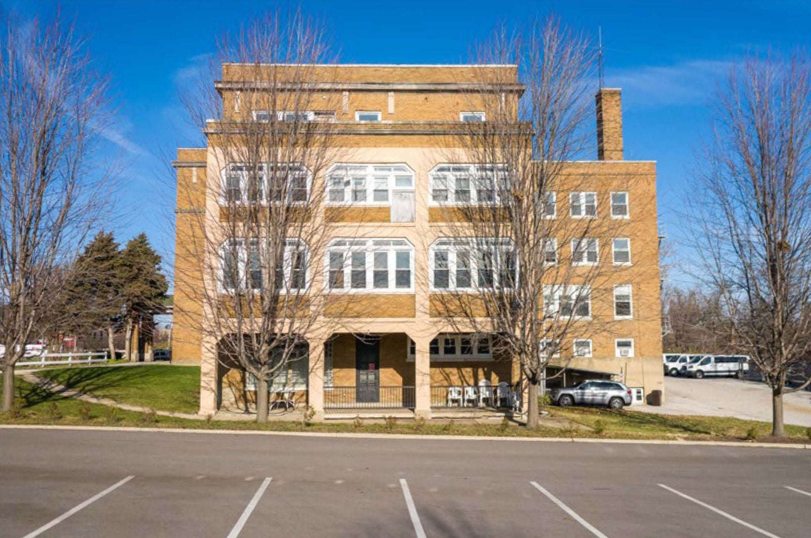 1329 W. Lake Street, Aurora, IL (5)