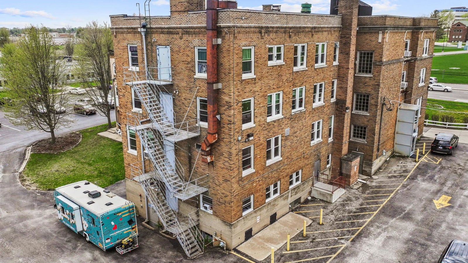 1329 N Lake Street, Aurora, IL (10)