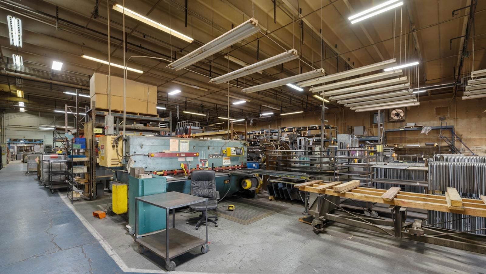 650 Ford St_Warehouse1