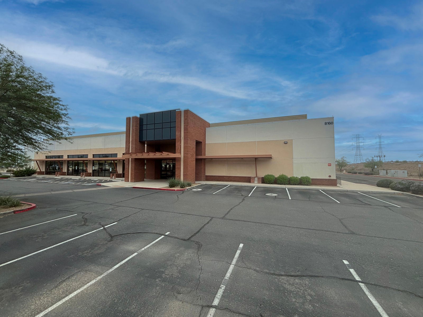 8160 N 91st Ave Exterior--- copy