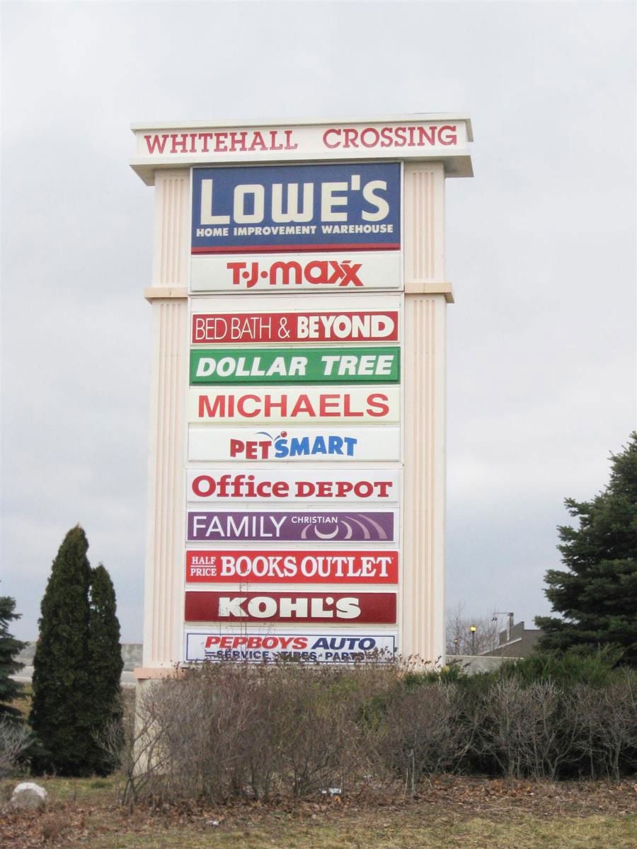 Whitehall Crossing Pylon 2