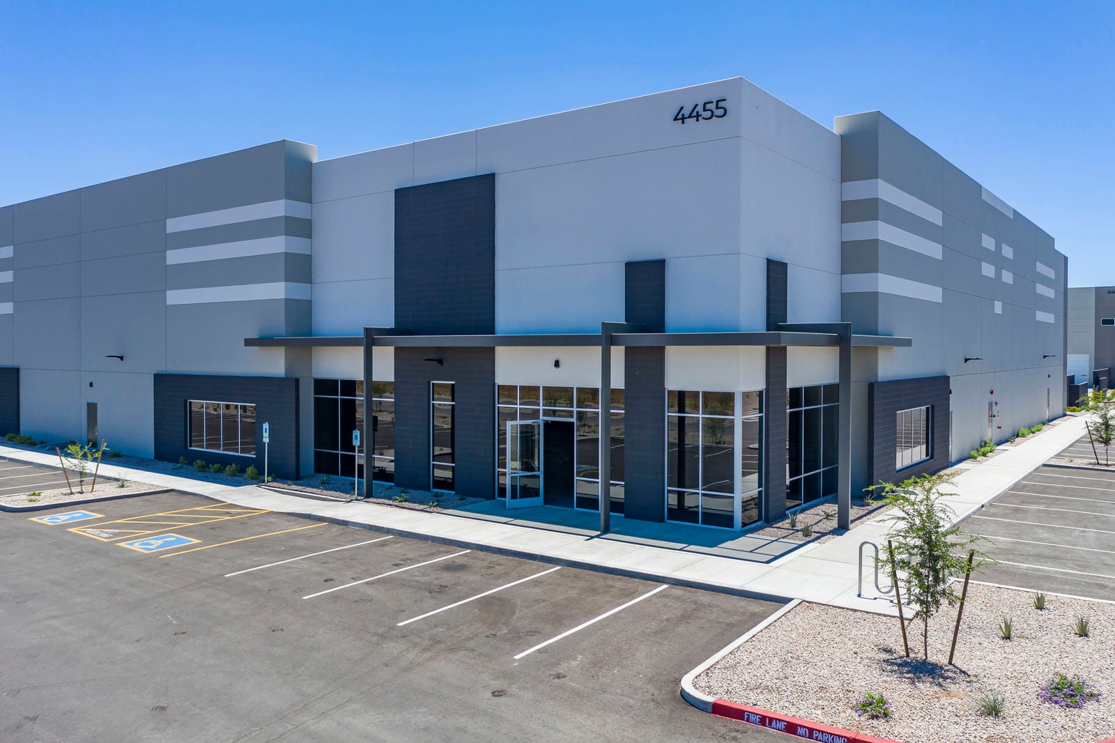 Gilbert Gateway_49.JPG