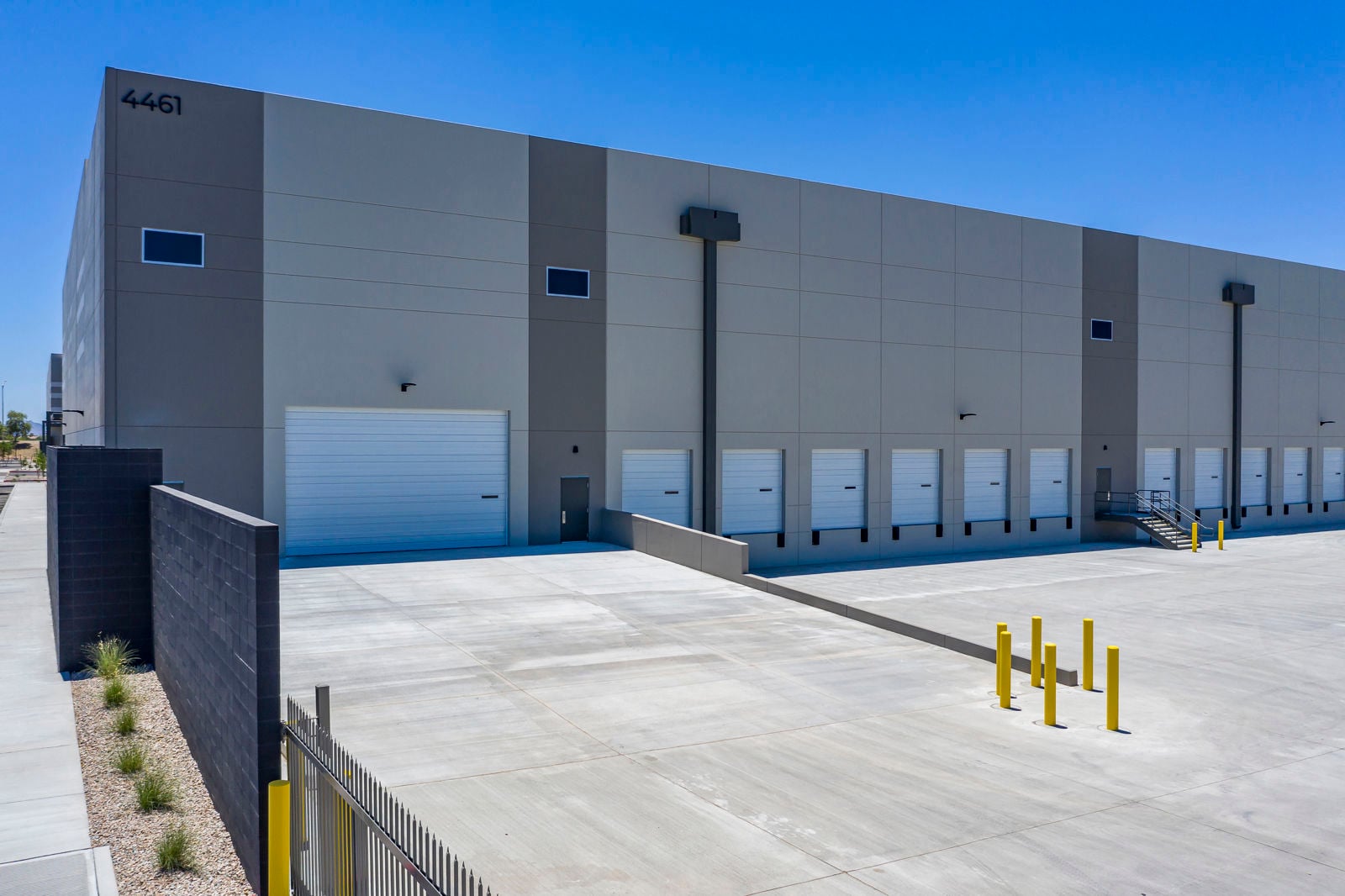 Gilbert Gateway_54.JPG