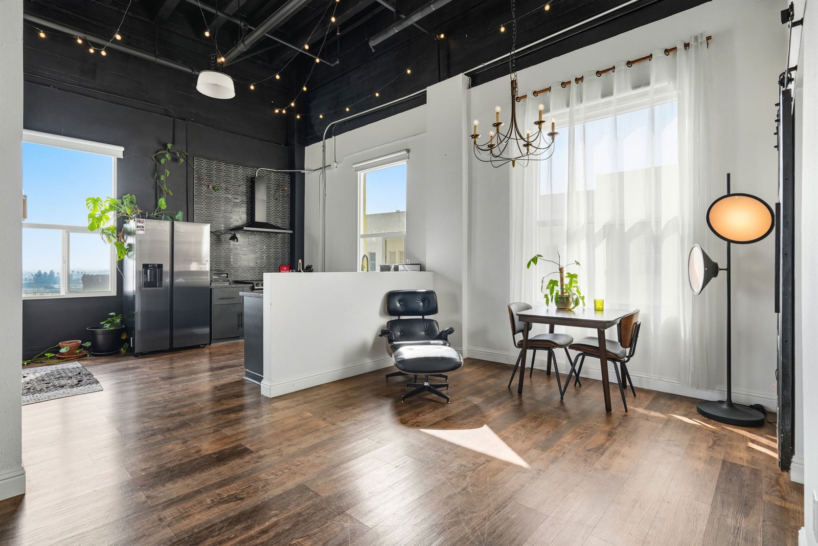 32-32_CMP_CBRE_2014_Tulare_St_Fresno