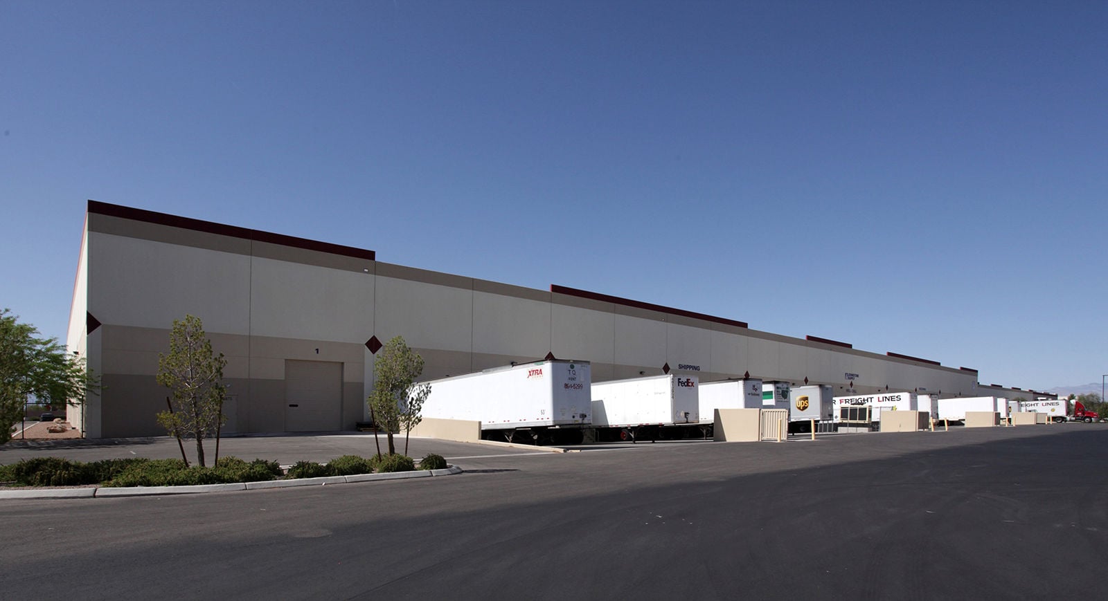 BuildingPhoto (3)_global listings